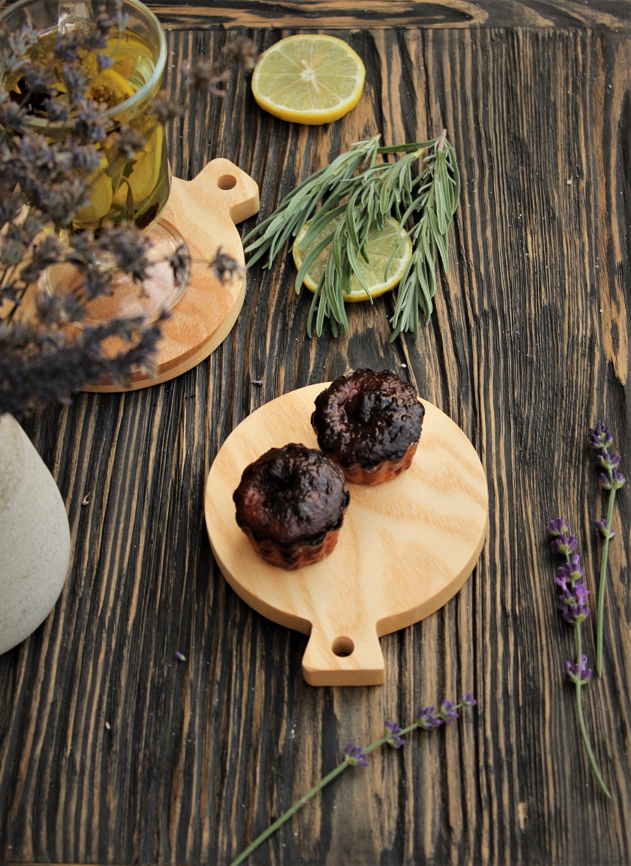 Wood Coasters. Custom cutting board. CHRISTMAS gifts idea. Drink Coasters, Rustic Table Decor Farmhouse, Cabin Decor. Tiered Tray Decor